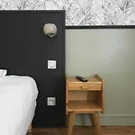 Le Florus Otel Montrouge