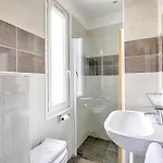 Le Florus Otel Montrouge