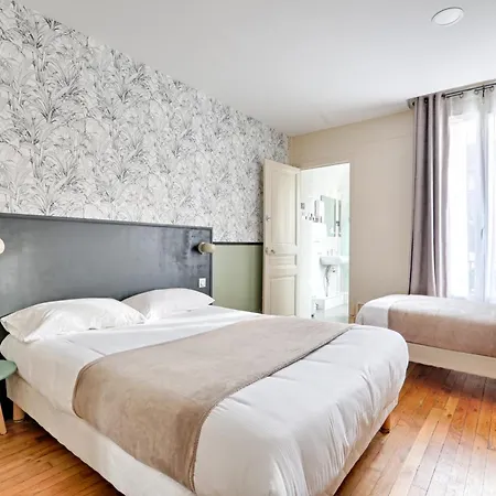 Le Florus Hotel *