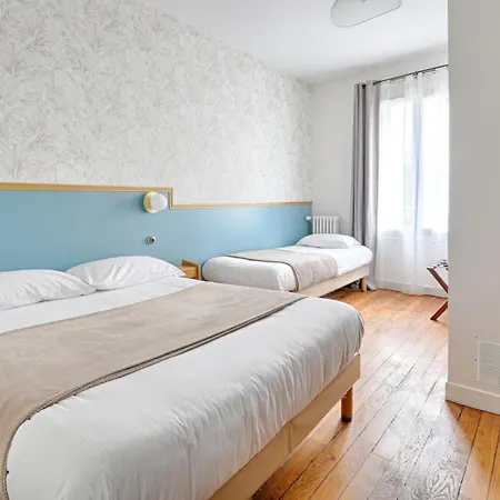 Le Florus Hotel *
