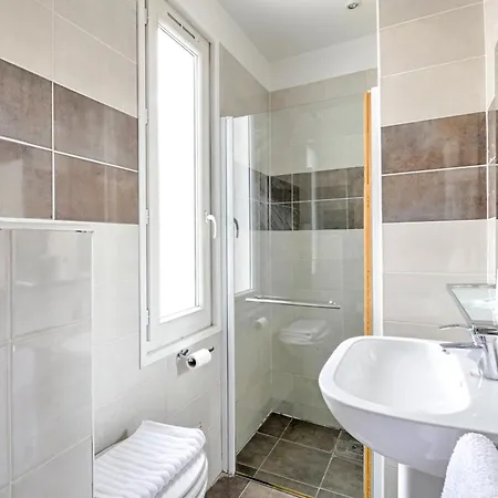 Le Florus Hotel Montrouge