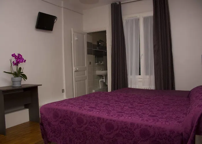 Отель Le Florus *